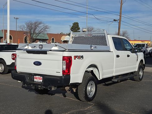Used 2019 Ford F250 XL w/ Power Equipment Group image 4
