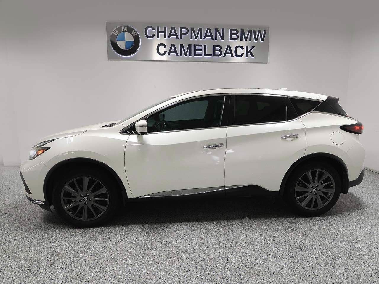 Used 2021 Nissan Murano SV w/ SV Special Edition Package FWD image 3