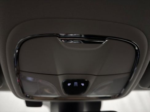 Used 2022 Jeep Cherokee Trailhawk w/ Premium Leather Package image 28