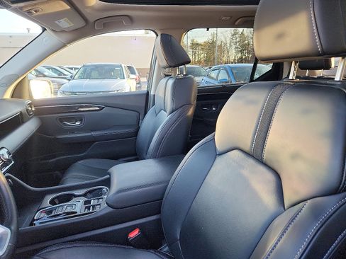 Used 2023 Honda Pilot Touring image 23