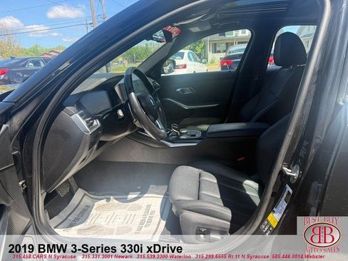 Used 2019 BMW 330i xDrive Sedan w/ Premium Package AWD/4WD image 10