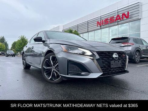 Certified 2023 Nissan Altima 2.5 SR w/ SR Premium Package FWD image 3