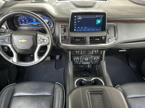 Used 2024 Chevrolet Tahoe Premier AWD/4WD image 15