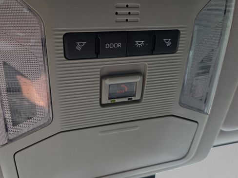 Certified 2025 Toyota RAV4 LE FWD image 29