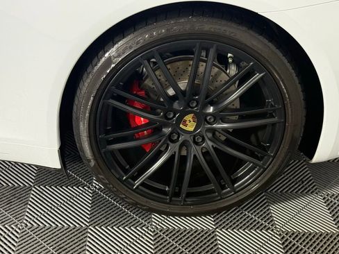 Certified 2019 Porsche 911 Carrera S image 12