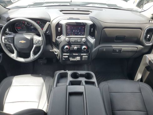 Used 2022 Chevrolet Silverado 3500 LTZ AWD/4WD image 11