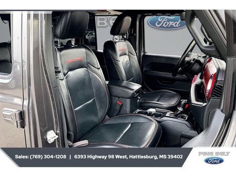 Used 2018 Jeep Wrangler Unlimited Rubicon AWD/4WD image 6