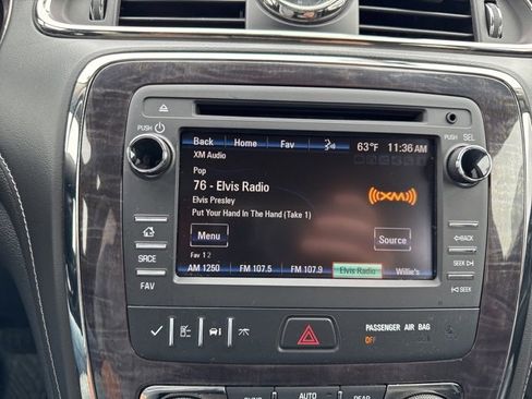 Used 2015 Buick Enclave Leather image 20