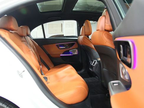 Used 2023 Mercedes-Benz C 300 4MATIC Sedan image 25