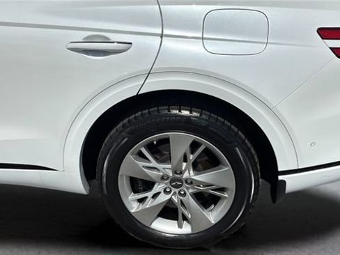 Used 2023 Genesis GV70 3.5T Sport w/ Sport Advanced Package AWD/4WD image 36