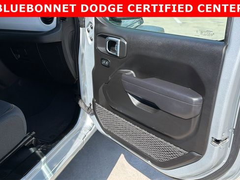 Used 2024 Jeep Wrangler Sport S image 33