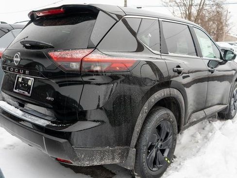 New 2026 Nissan Rogue SV w/ Cold Weather Package AWD/4WD image 5