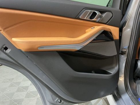 New 2026 BMW X5 xDrive40i w/ M Sport Package image 24