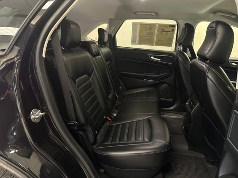 Used 2024 Ford Edge SEL w/ Convenience Package AWD/4WD image 16