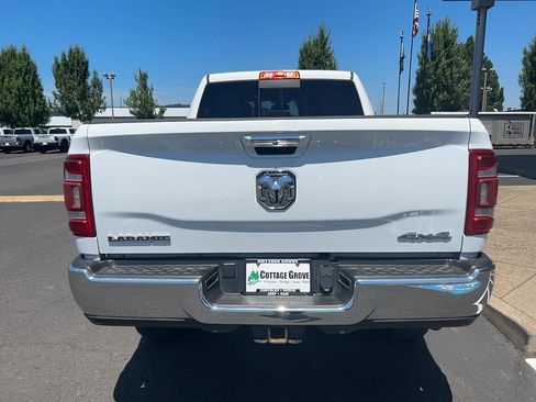 Used 2022 RAM 2500 Laramie AWD/4WD image 8