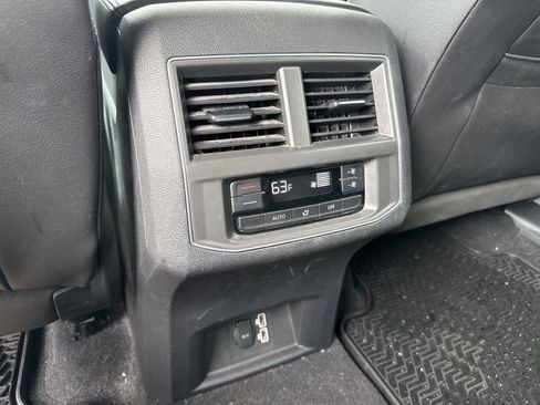 Used 2019 Volkswagen Atlas SE w/ Towing Package FWD image 25