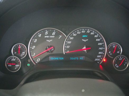 Used 2007 Chevrolet Corvette Coupe w/ Preferred Equipment Group RWD image 40