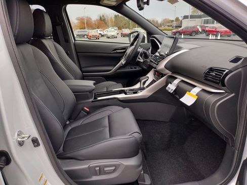 New 2026 Mitsubishi Eclipse Cross SEL image 10
