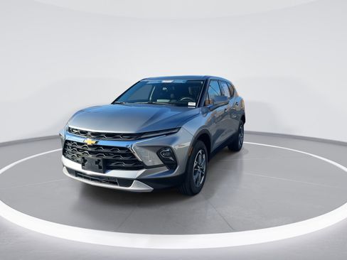 Certified 2024 Chevrolet Blazer LT image 5