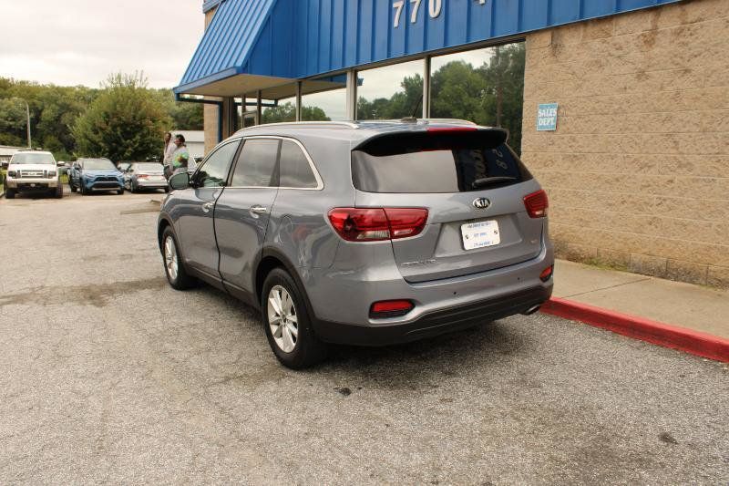Used 2020 Kia Sorento LX w/ LX I4 Convenience Package AWD/4WD image 4