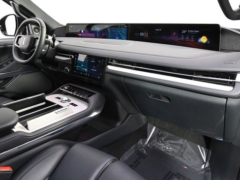 New 2025 Lincoln Navigator Reserve w/ Jet Appearance Package image 15