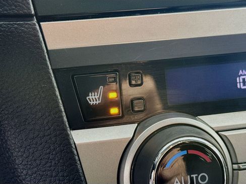 Used 2015 Subaru Legacy 2.5i Limited image 17