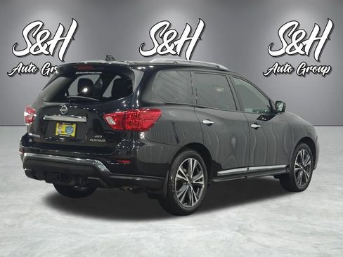 Used 2019 Nissan Pathfinder Platinum AWD/4WD image 25