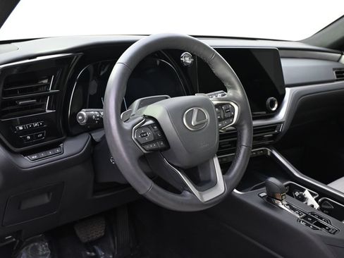 Used 2025 Lexus TX 350 AWD w/ Technology Package image 9