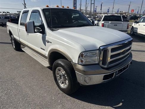 Used 2005 Ford F250 King Ranch image 3