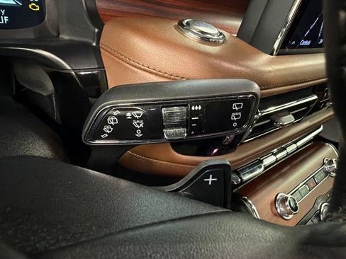 Used 2023 Lincoln Aviator Reserve w/ Equipment Group 201A AWD/4WD image 21