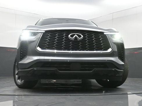 Used 2023 INFINITI QX60 Luxe w/ Performance Audio Package FWD image 31