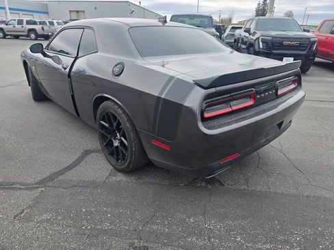 Used 2015 Dodge Challenger R/T Scat Pack w/ Leather Interior Group image 7