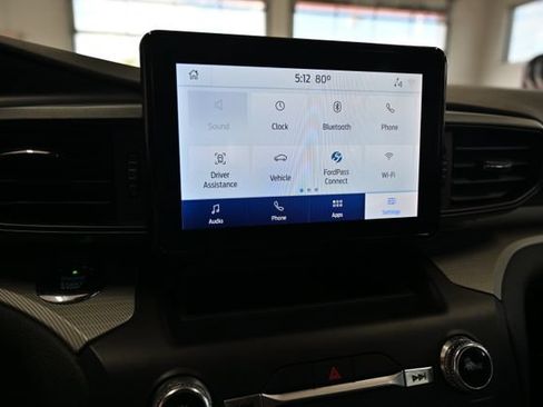 Used 2020 Ford Explorer XLT w/ Comfort Package AWD/4WD image 17