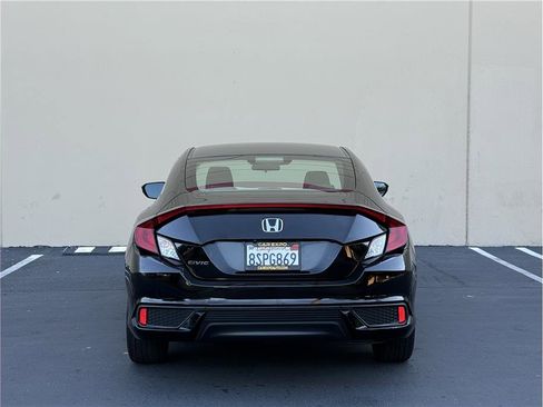 Used 2020 Honda Civic LX image 5