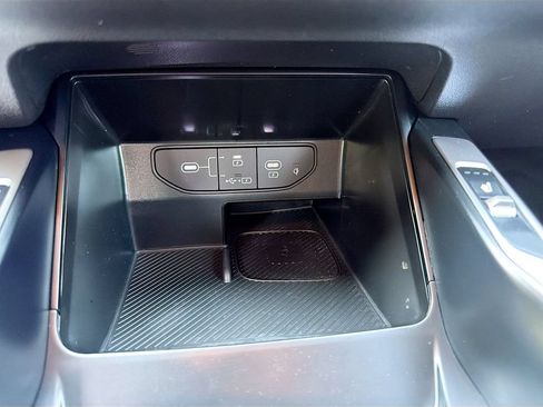 Used 2025 Kia Sorento EX AWD/4WD image 32