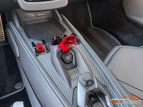 Used 2024 Lamborghini Revuelto AWD/4WD image 22