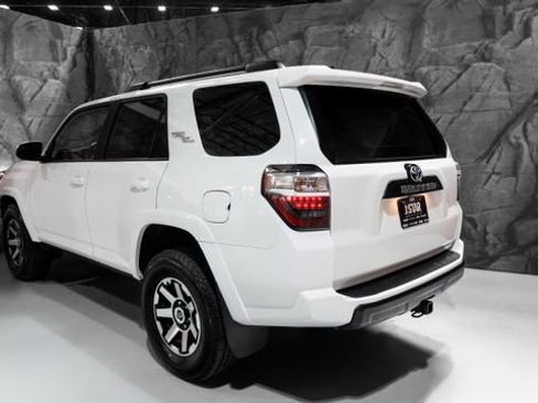 Used 2024 Toyota 4Runner TRD Off-Road Premium w/ Moonroof Package image 17