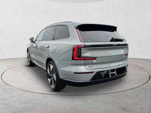 Certified 2025 Volvo EX90 Ultra AWD/4WD image 3