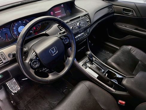 Used 2017 Honda Accord Sport Special Edition image 7