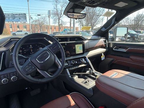 New 2026 GMC Sierra 2500 Denali Ultimate w/ Snow Plow Prep/Camper Package image 17