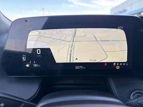 Used 2025 Chevrolet Equinox LT image 18