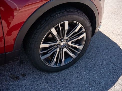 Used 2018 Ford Explorer Platinum AWD/4WD image 9