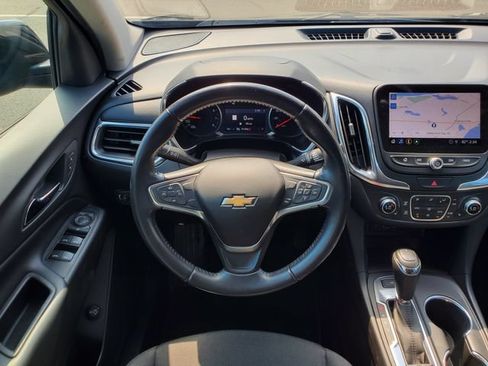 Used 2019 Chevrolet Equinox LT FWD image 14