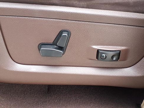 Used 2016 RAM 1500 Big Horn image 12