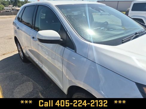 Used 2024 Ford Edge SEL AWD/4WD image 25