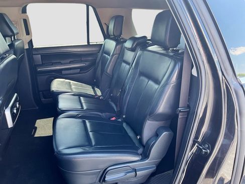 Used 2024 Ford Expedition Max XLT AWD/4WD image 25