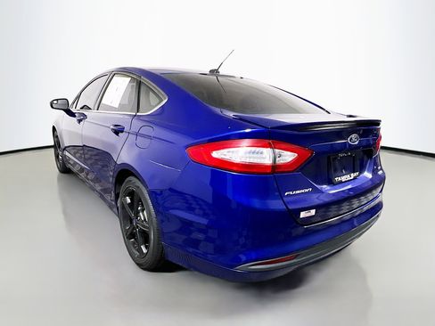 Used 2016 Ford Fusion SE w/ Equipment Group 201A image 8