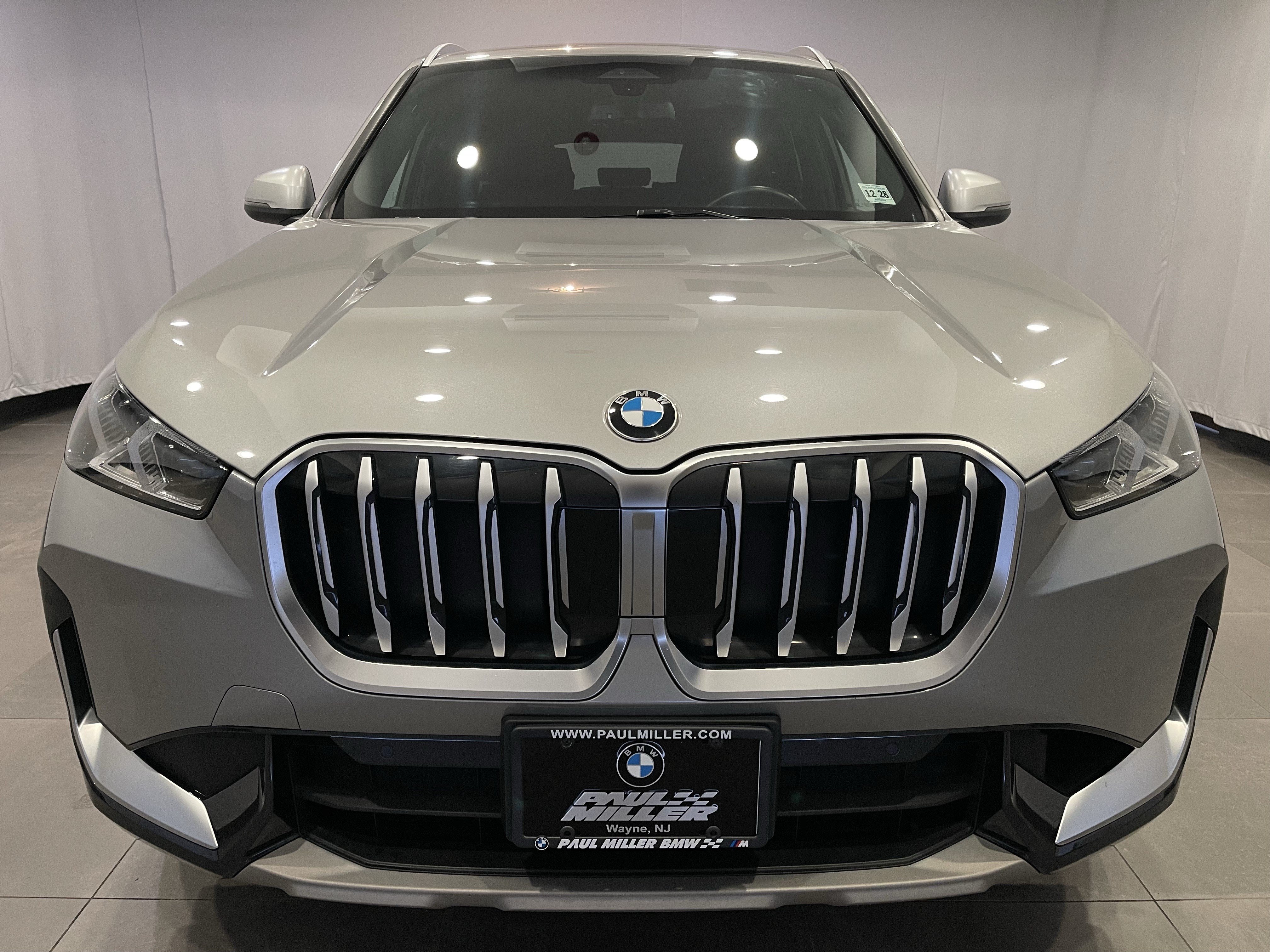 Certified 2023 BMW X1 xDrive28i w/ Convenience Package AWD/4WD image 2