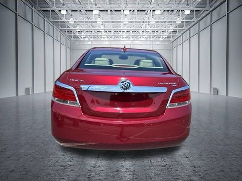 Used 2010 Buick LaCrosse CXL w/ Luxury Package FWD image 4