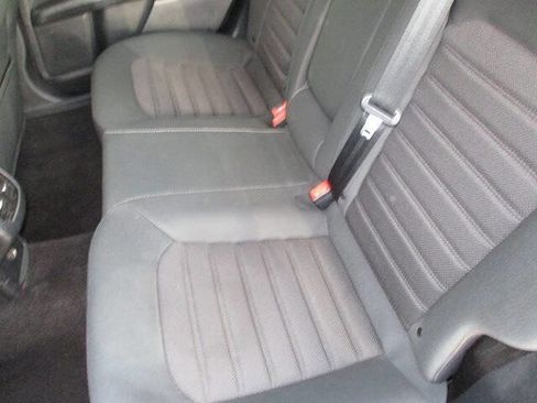 Used 2020 Ford Fusion SE FWD image 22